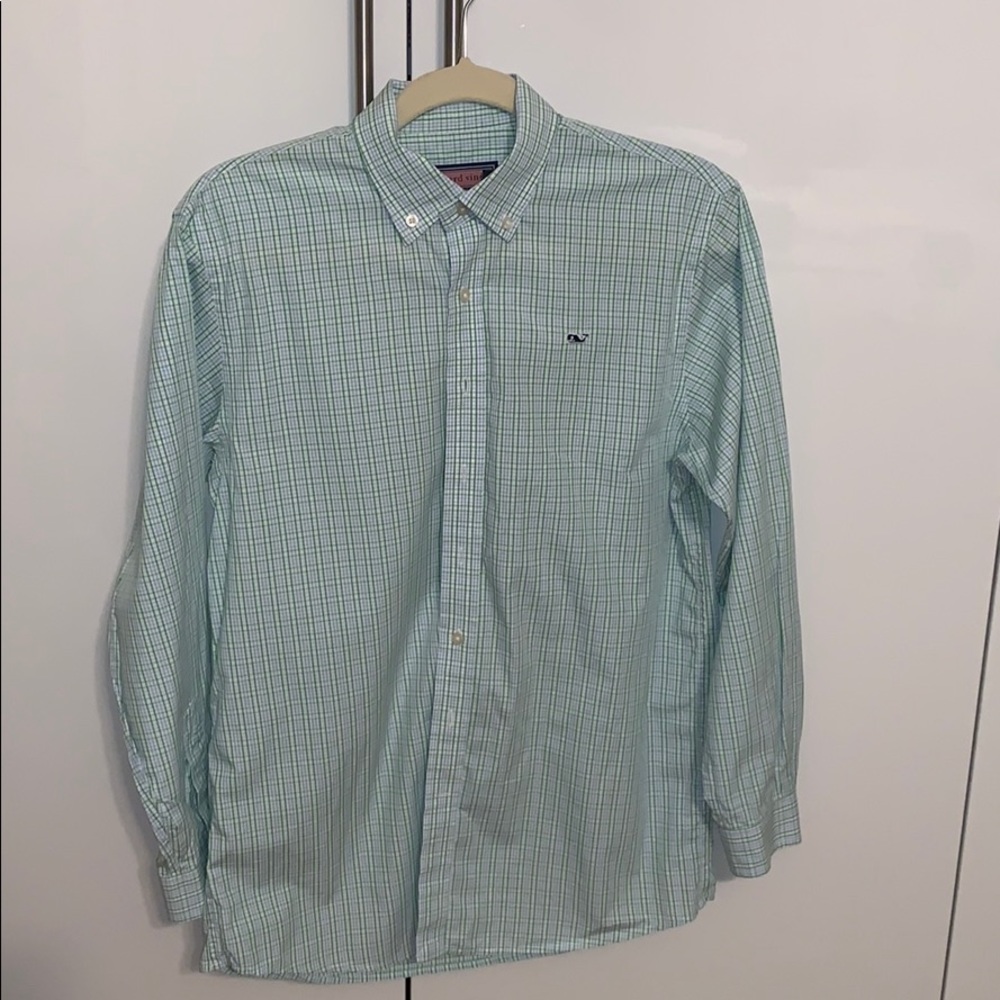 Vineyard Vines Button Down Shirt